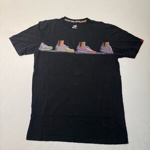 Vintage Nike Airmax Crossing Black Graphic Men's T-Shirt